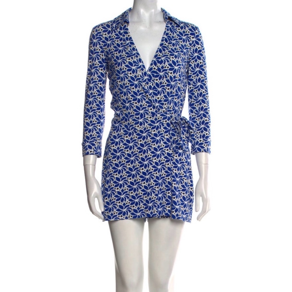Diane Von Furstenberg Womens Collared Floral Printed  Wrap Romper Blue Sz 2
